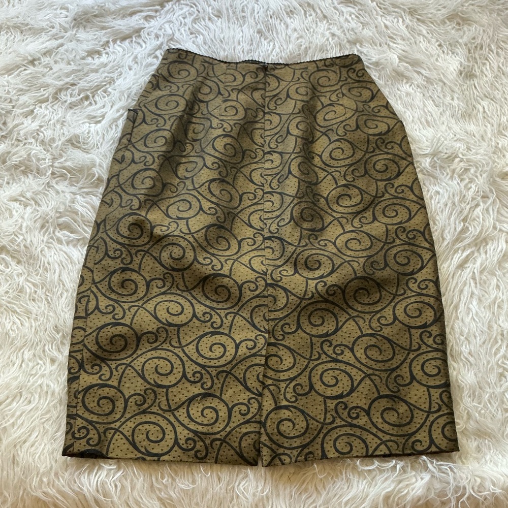 Michii Moon for Sanyo Skirt - Picture 3 of 3